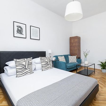1-Bedroom Apartment - Dluga 65 Street Kraków Zewnętrze zdjęcie
